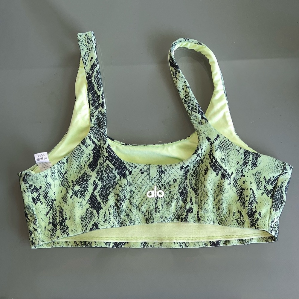 ALO yoga neon green snakeskin print sports bra